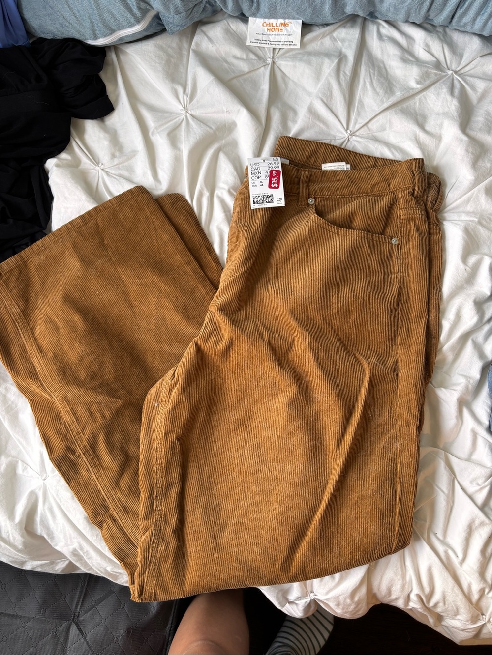 Divided Wide-Leg Corduroy Pants in Caramel Brown